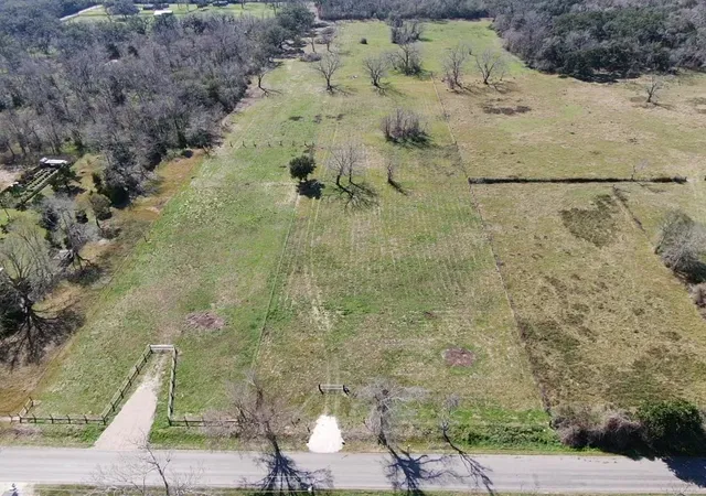 Photo 1 of Land for sale at 320 W Pleasant St, Brazoria, TX 77422 | MLS# 43939482 | Listing updated on 2026-06-06