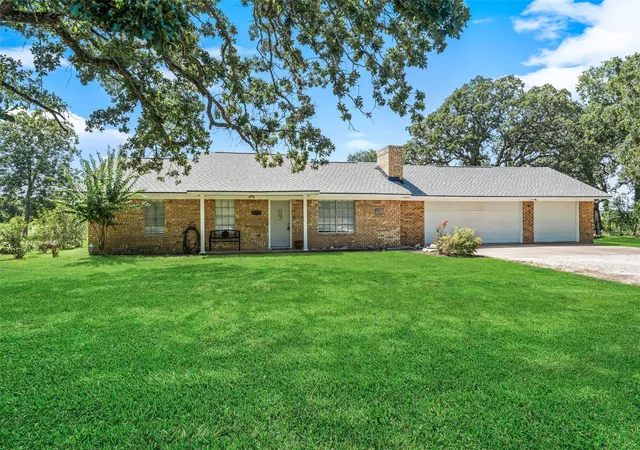2nd image of 25739 Old Howth Rd, Hempstead, TX 77445 | MLS# 96277765