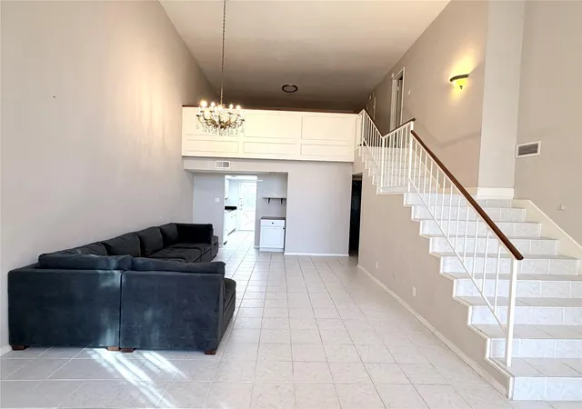 4th image of 12633 Memorial Dr #74, Houston, TX 77024 | MLS# 2998066