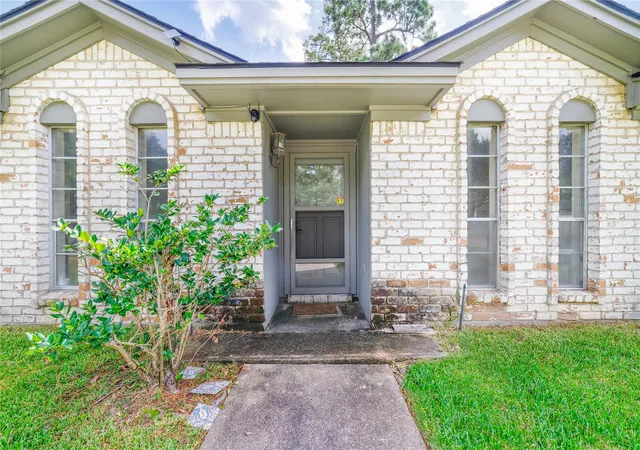 3rd image of 23230 Canyon Lake Dr, Spring, TX 77373 | MLS# 63098190