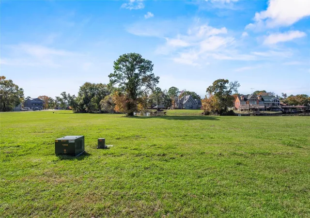 Photo 4 of Land for sale at 60 Wildwood Lake Dr, Huntsville, TX 77340 | MLS# 65256793 | Listing updated on 2026-08-31