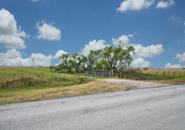 5th image of 1 Brumbelow Rd, Needville, TX 77461 | MLS# 29450414