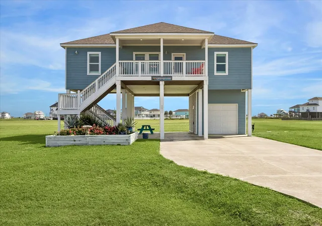 Photo 1 of Single family home for sale at 3811 Kiva Rd, Galveston, TX 77554 | MLS# 53428765 | Listing updated on 2026-06-16
