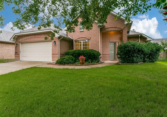 1st image of 908 Dogwood Dr, Burleson, TX 76028 | MLS# 48505147