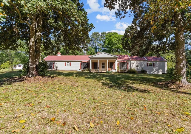 1st image of 552 State Hwy 7 W, Crockett, TX 75835 | MLS# 52267567