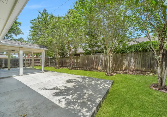 33rd image of 16366 Mellow Oaks Ln, Sugar Land, TX 77498 | MLS# 84002833