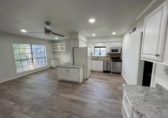 3rd image of 1311 Antoine Dr #168, Houston, TX 77055 | MLS# 55106362