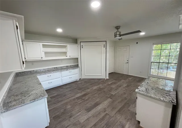 5th image of 1311 Antoine Dr #168, Houston, TX 77055 | MLS# 55106362