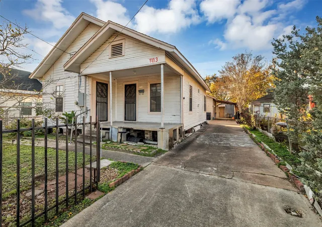 1st image of 1113 71st St, Houston, TX 77011 | MLS# 53083569