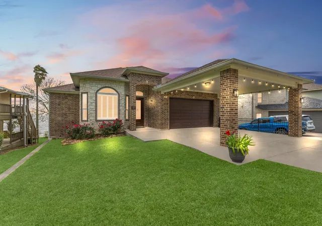 1st image of 462 Bridgelanding, Onalaska, TX 77360 | MLS# 15999366