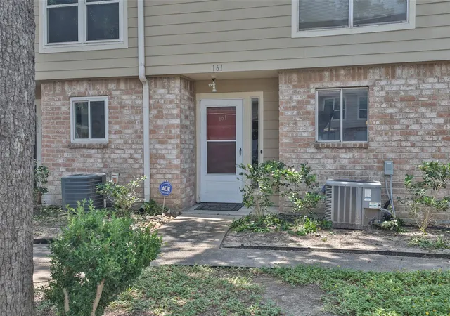 1st image of 5005 Georgi Ln #161, Houston, TX 77092 | MLS# 79991171
