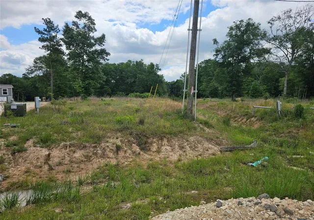 1st image of 709 Road 5262, Cleveland, TX 77327 | MLS# 15480455