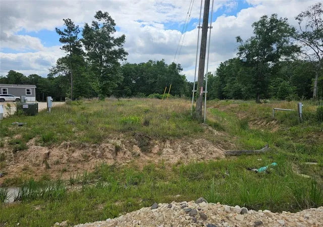 2nd image of 709 Road 5262, Cleveland, TX 77327 | MLS# 15480455