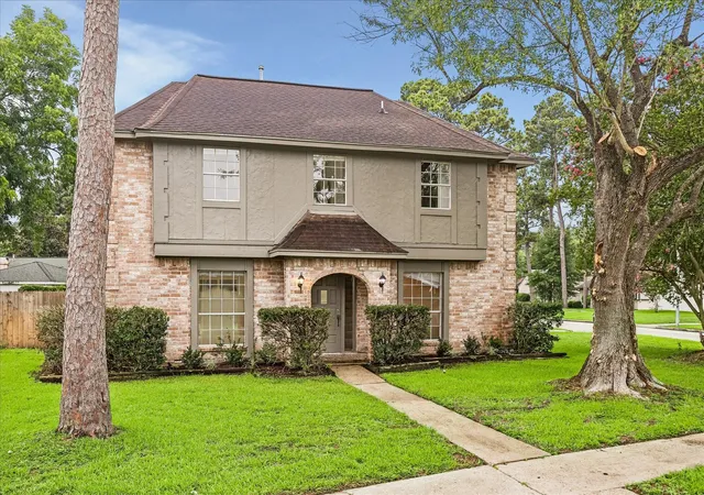 Photo 3 of Sale Pending at 2502 Ciderwood Dr, Spring, TX 77373 | MLS# 27624545 | Listing updated on 2026-09-04