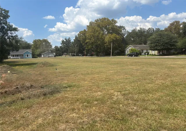 1st image of N/a Second Ave Ne, Columbus, TX 78934 | MLS# 5863055