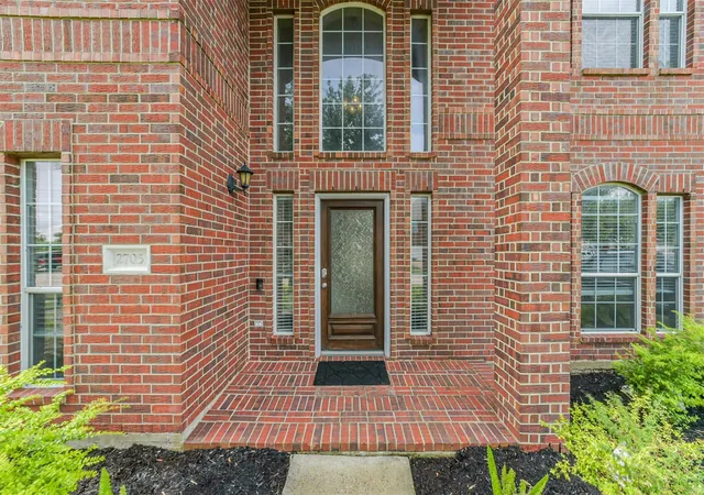 4th image of 2705 Haleys Comet Ct, Deer Park, TX 77536 | MLS# 23565782