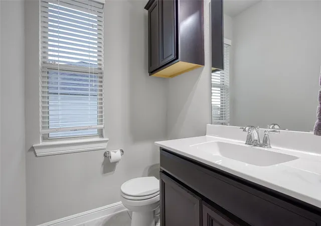 Photo 3 of Single family home for sale at 6919 Red Oak Dr, Katy, TX 77493 | MLS# 58111196 | Listing updated on 2026-08-01