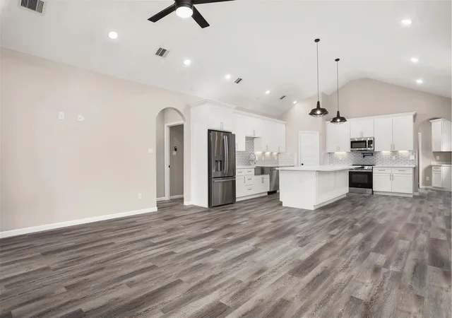 3rd image of 3617 Pecan Dr, Bacliff, TX 77518 | MLS# 82925398