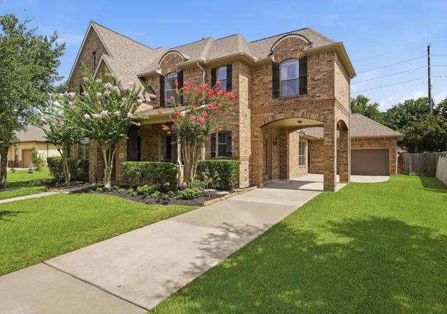 Homes for sale in Tomball, TX | 12010 Hodges Grove Ln, Tomball, TX 77377 | MLS# 72068341