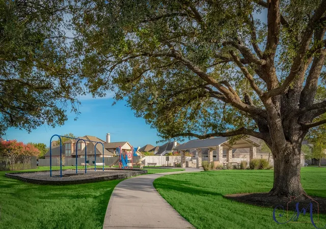 Homes for sale in Tomball, TX | 12010 Hodges Grove Ln, Tomball, TX 77377 | MLS# 72068341