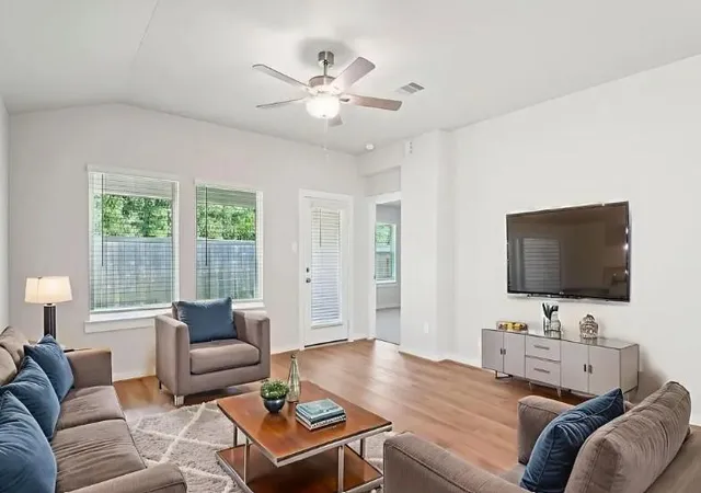 Photo 3 of Single family home for sale at 31017 Rivage Beach Dr, Huffman, TX 77336 | MLS# 40801290 | Listing updated on 2026-09-19