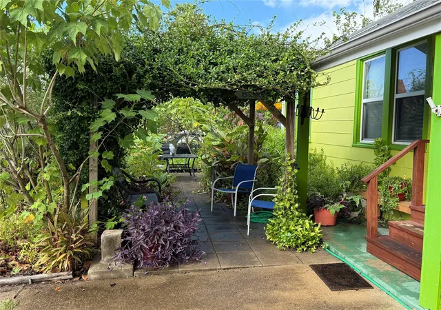Photo 2 of Multi family home for sale at 4728 Avenue R, Galveston, TX 77551 | MLS# 29590590 | Listing updated on 2026-06-29