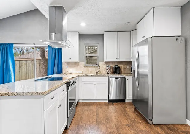 Photo 3 of Single family home for sale at 23135 Birnam Wood Blvd, Spring, TX 77373 | MLS# 16237248 | Listing updated on 2026-09-17