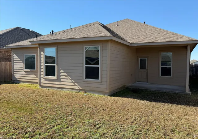 18th image of 3010 Royal Albatross Dr, Texas City, TX 77590 | MLS# 37134448