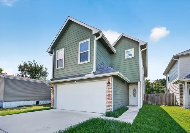 Homes for sale in Baytown, TX | 3215 Angelfish Cvs, Baytown, TX 77523 | MLS# 98027235
