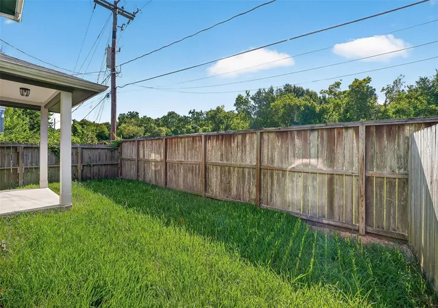 Homes for sale in Baytown, TX | 3215 Angelfish Cvs, Baytown, TX 77523 | MLS# 98027235