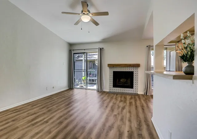 Photo 3 of Condo for sale at 700 Thicket Ln #1004, Houston, TX 77079 | MLS# 90149300 | Listing updated on 2026-08-24