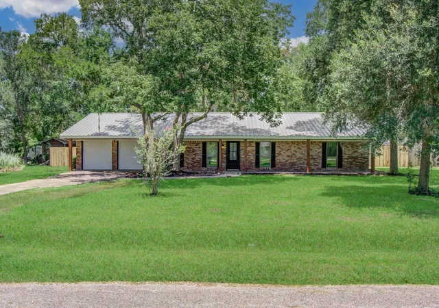 2nd image of 6930 S Oak Bend Dr, Alvin, TX 77511 | MLS# 37463852
