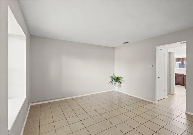 4th image of 12873 High Star Dr, Houston, TX 77072 | MLS# 21689213