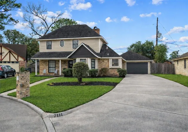 Homes for sale in Baytown, TX | 7111 Tonkawa St, Baytown, TX 77521 | MLS# 81460143