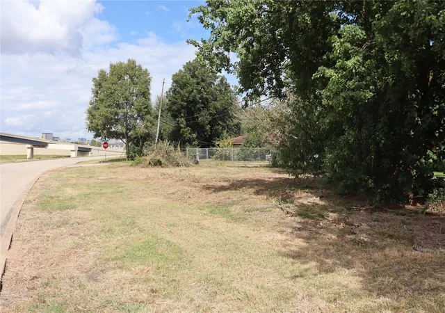 Photo 4 of Sale Pending at 0 Saint Benedict St, Houston, TX 77021 | MLS# 98158531 | Listing updated on 2026-09-05