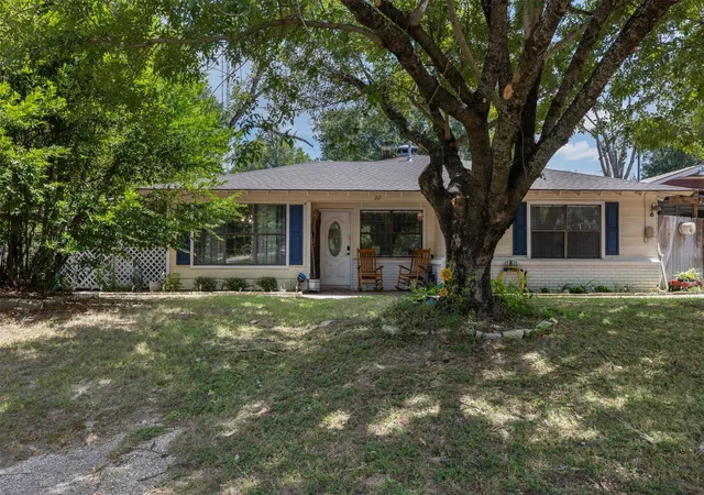 Photo 1 of Single family home for sale at 217 Kennard St, Buffalo, TX 75831 | MLS# 41374438 | Listing updated on 2026-08-20
