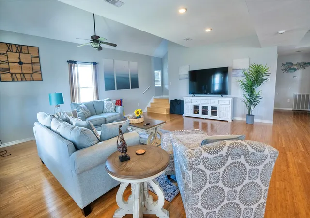 Photo 3 of Single family home for sale at 2599 Breaker Dr, Port Bolivar, TX 77650 | MLS# 10346876 | Listing updated on 2026-08-19