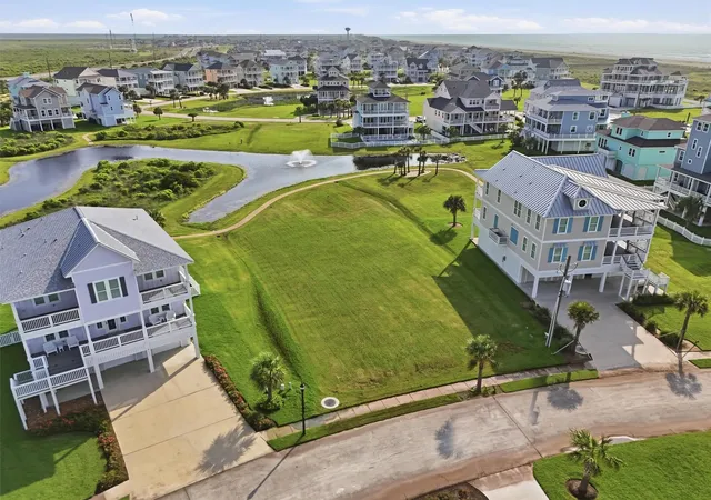 Photo 4 of Land for sale at 4115 Sandhill Crane Way, Galveston, TX 77554 | MLS# 37659771 | Listing updated on 2026-09-10