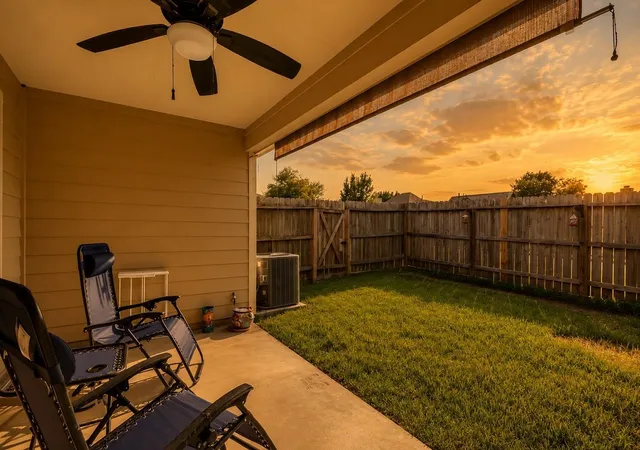 35th image of 106 Harbour Town Wy, Montgomery, TX 77356 | MLS# 88503934