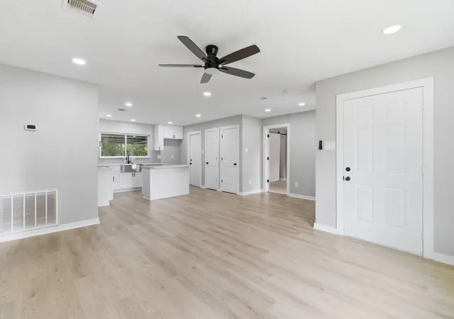 Photo 4 of Sale Pending at 2208 Merle St, Pasadena, TX 77502 | MLS# 14051841 | Listing updated on 2026-09-17