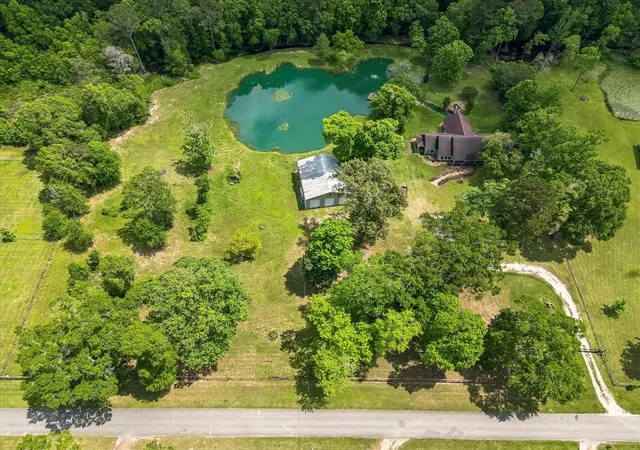 1st image of 736 County Road 3372, Cleveland, TX 77327 | MLS# 82391558