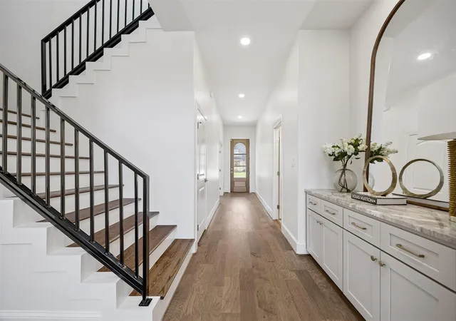 3rd image of 5310 De Milo Dr, Houston, TX 77092 | MLS# 93418186