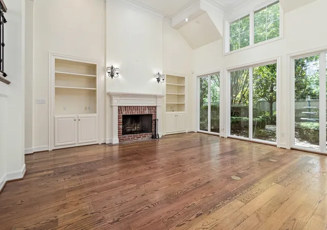 Photo 3 of Single family home for sale at 5035 Oakmont Dr, Beaumont, TX 77706 | MLS# 26755921 | Listing updated on 2026-08-31