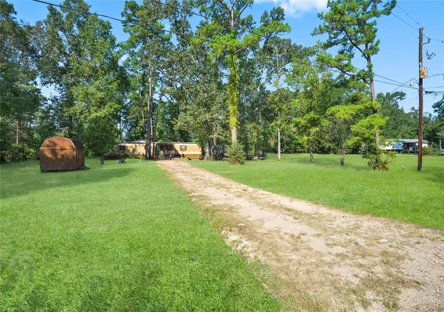 Photo 2 of Land for sale at 18900 Deer Glen Dr, Conroe, TX 77302 | MLS# 64998482 | Listing updated on 2026-09-16