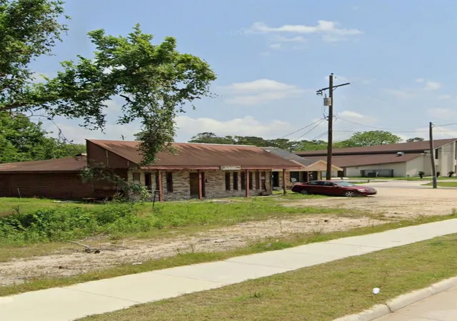 4th image of 6213 Laura Koppe Rd, Houston, TX 77016 | MLS# 46271328