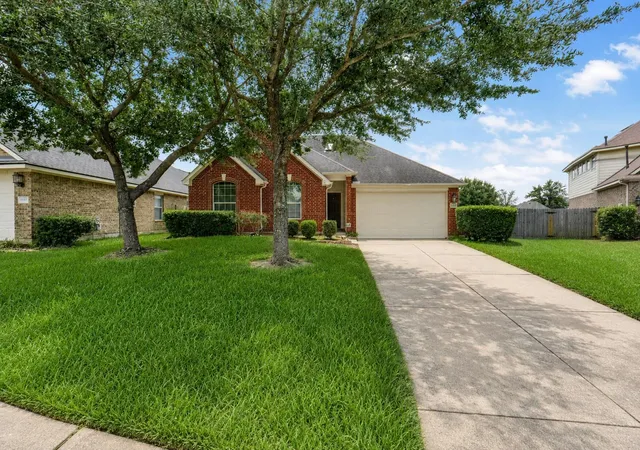 Photo 1 of Sale Pending at 19307 Casey Crk Ct, Richmond, TX 77407 | MLS# 15600970 | Listing updated on 2026-09-19