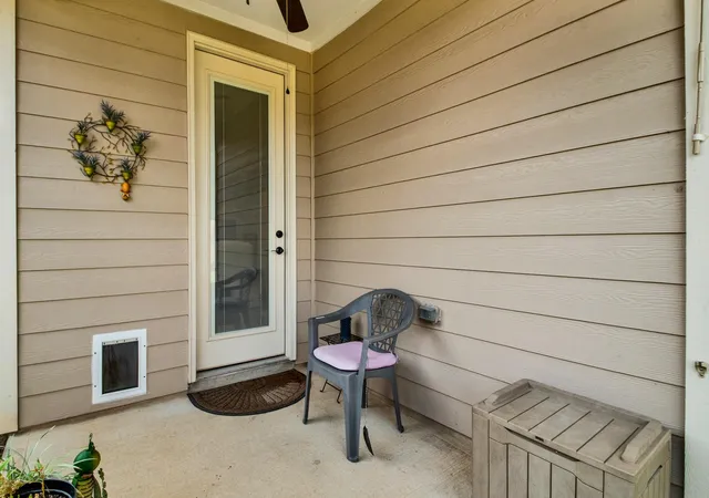 Photo 4 of Single family home for sale at 22307 Hawberry Blossom Ln, Tomball, TX 77377 | MLS# 23948591 | Listing updated on 2026-10-08