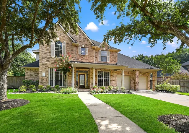 Photo 3 of Single family home for sale at 1030 Bayou Vista Ct, Katy, TX 77494 | MLS# 54615434 | Listing updated on 2026-08-26