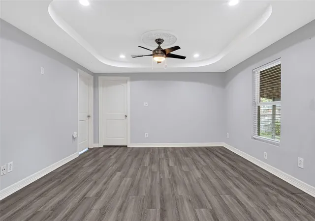 3rd image of 4602 Nichols St, Houston, TX 77020 | MLS# 49739759