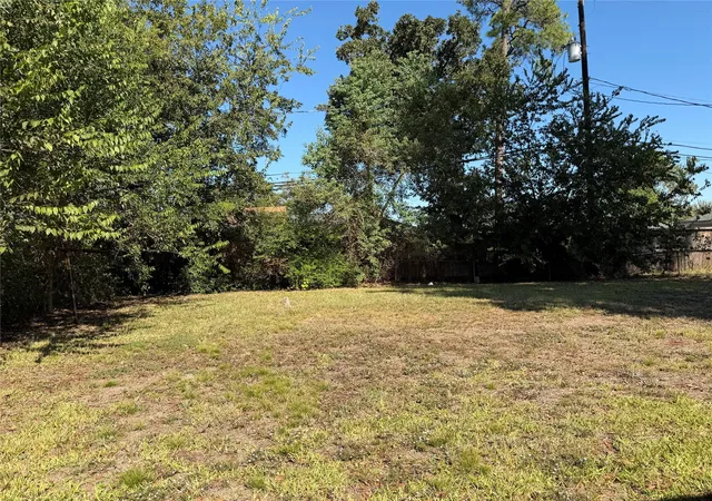 3rd image of 9331 Laura Koppe Rd, Houston, TX 77078 | MLS# 71385035
